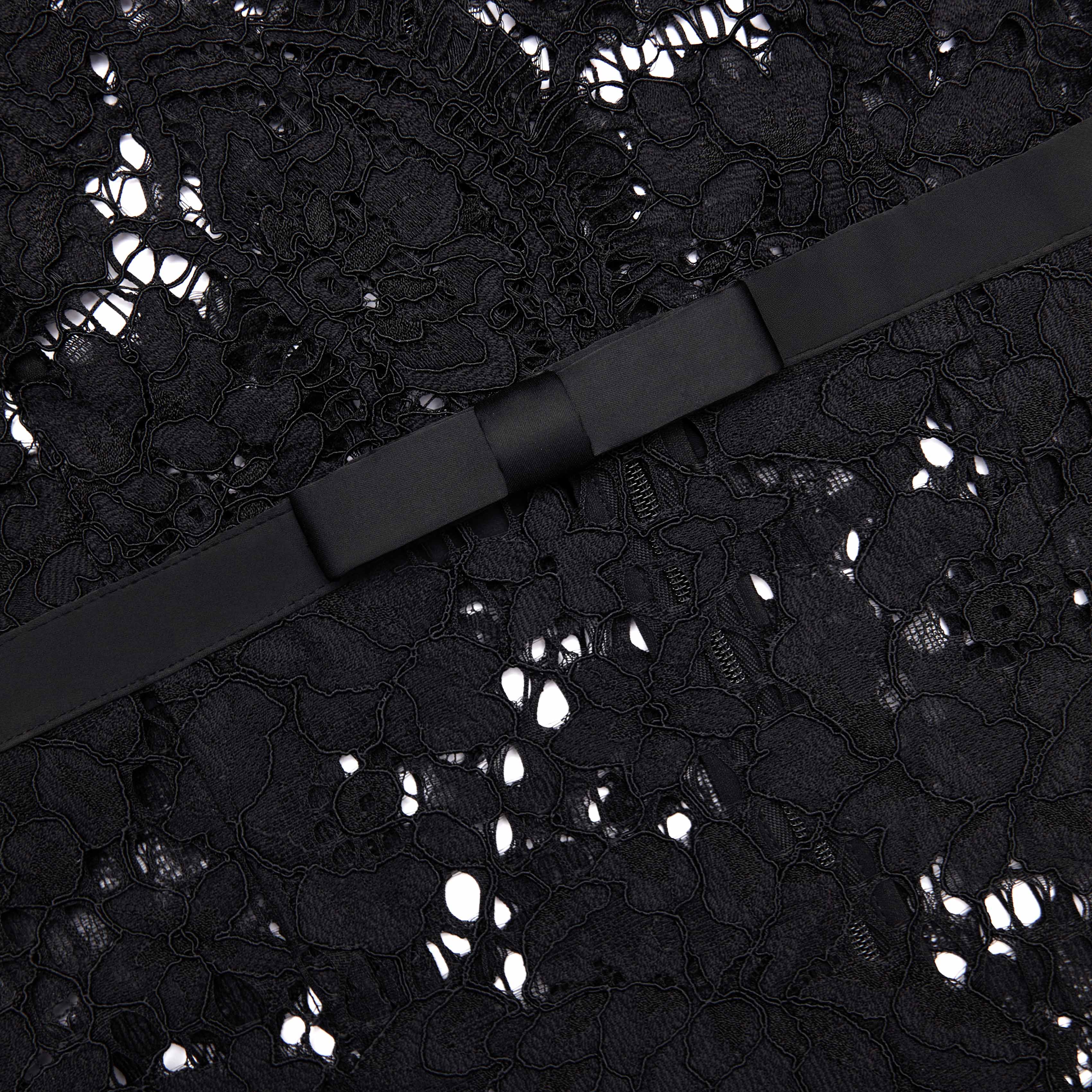 Black Floral Lace Midi Dress