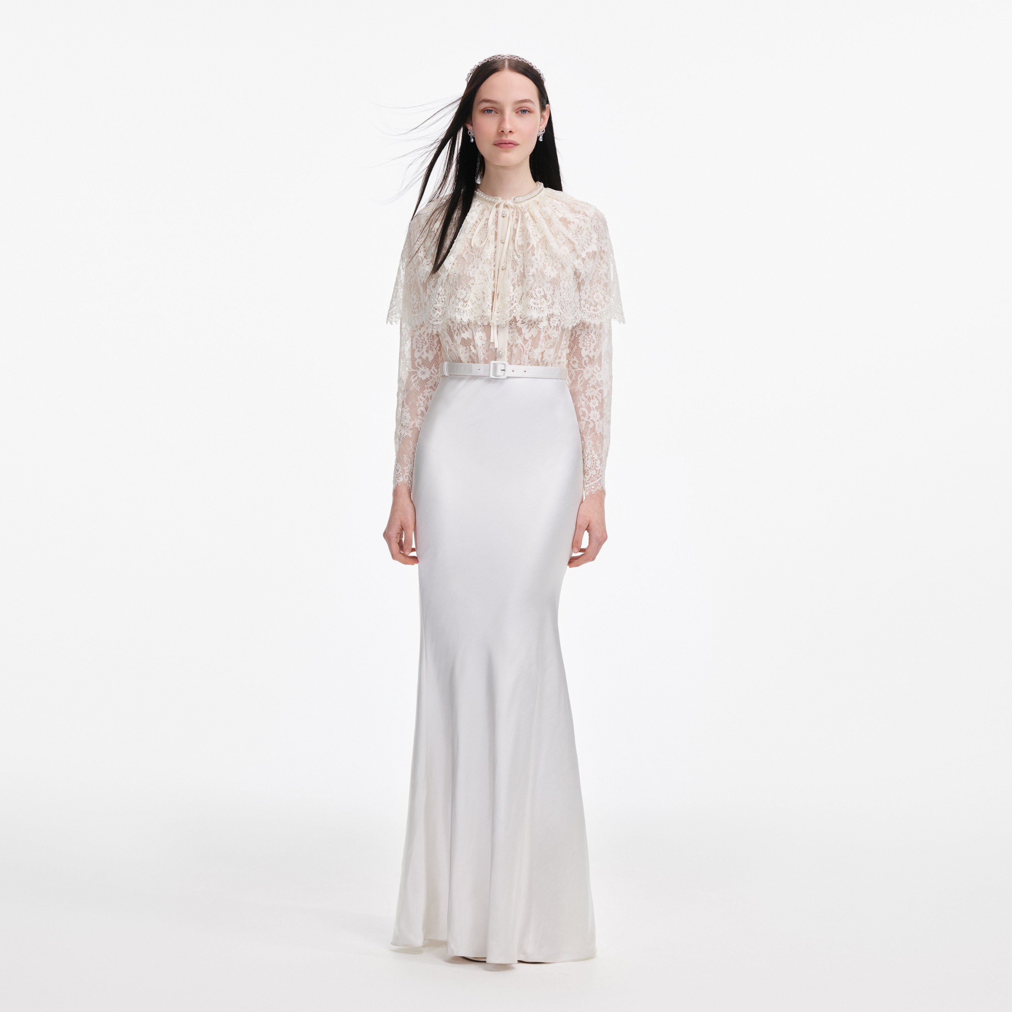 self-portrait - White Lace Cape Maxi Dress - US 6 self-portrait - White Lace Cape Maxi Dress - US 6