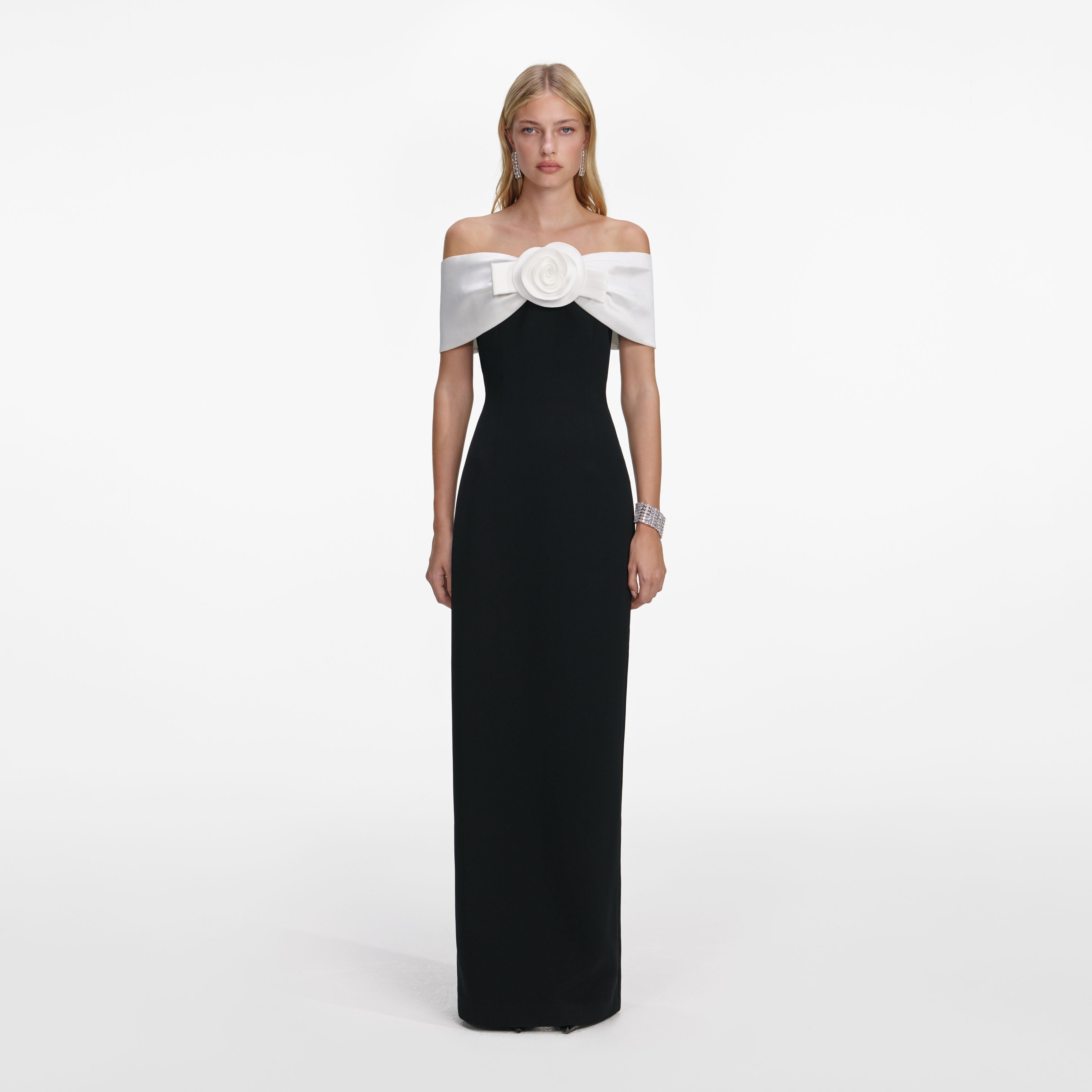 Black Crepe Flower Maxi Dress – self-portrait-US