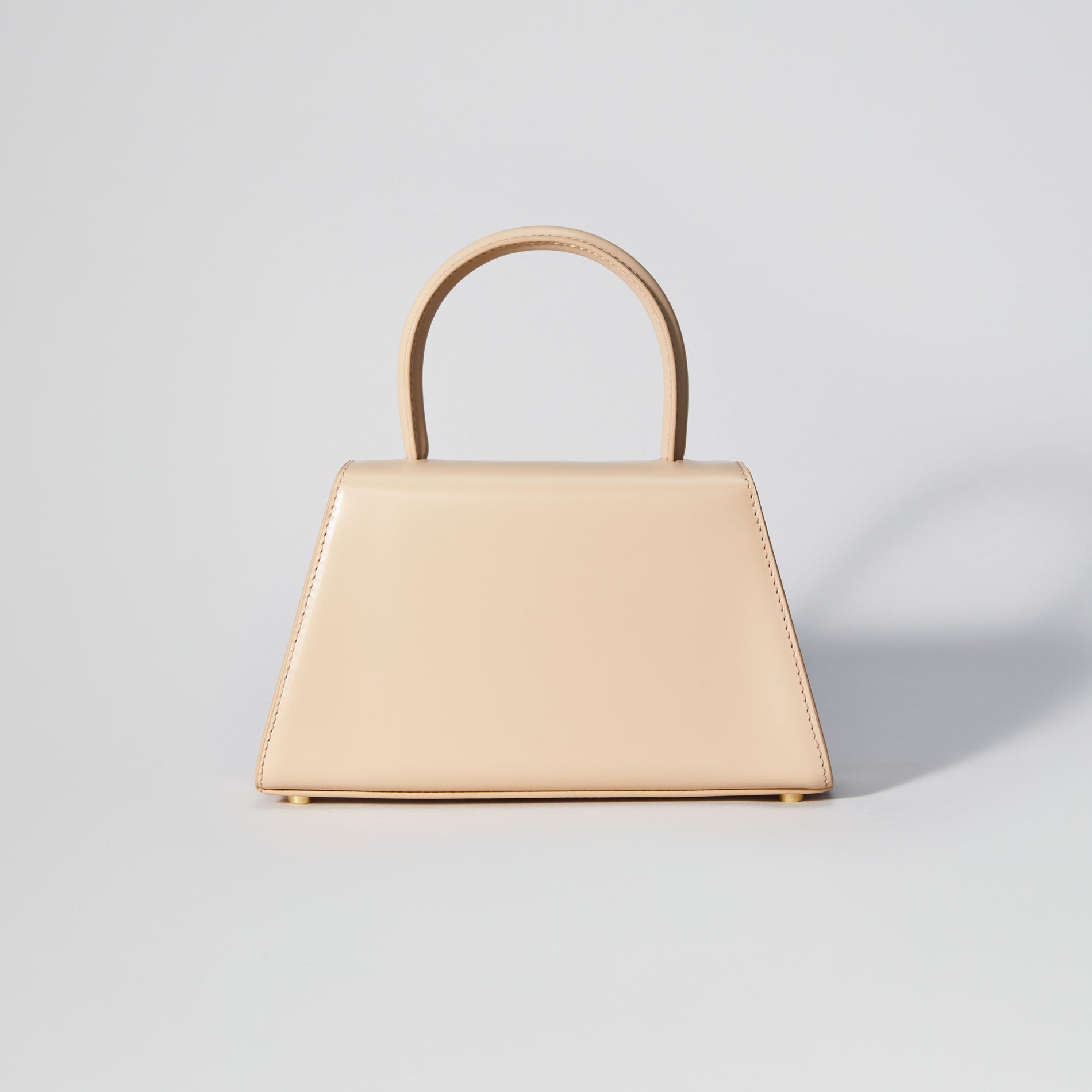 The Bow Mini in Beige with Enamel