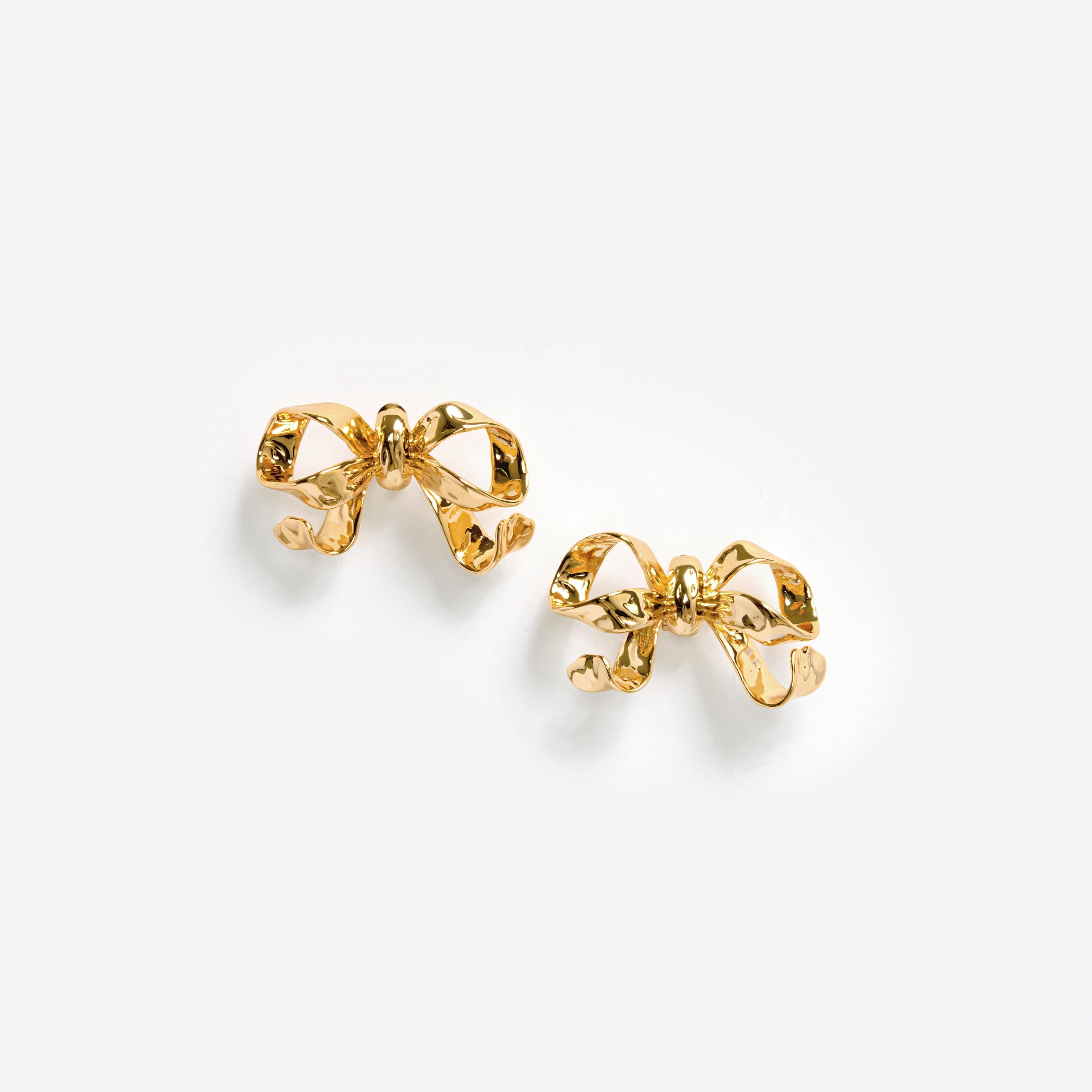 Deals 14k Gold Bow Earrings