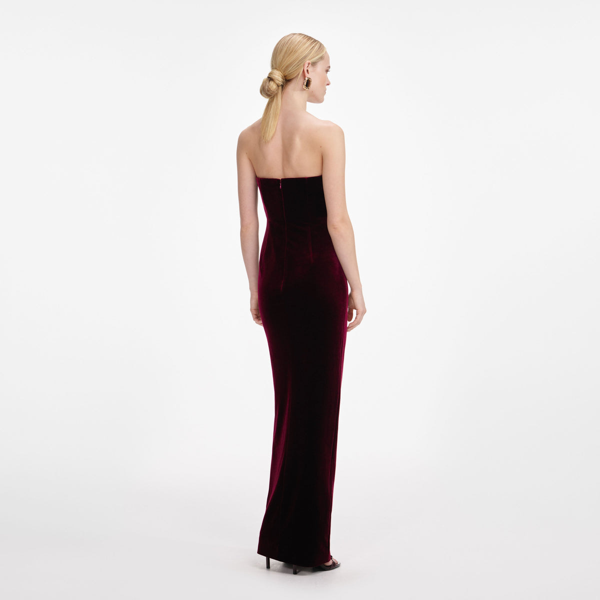 burgundy velvet cut out dress Sexy Burgundy V-Neck Open Back Appliques Velvet Prom Dress main image 0