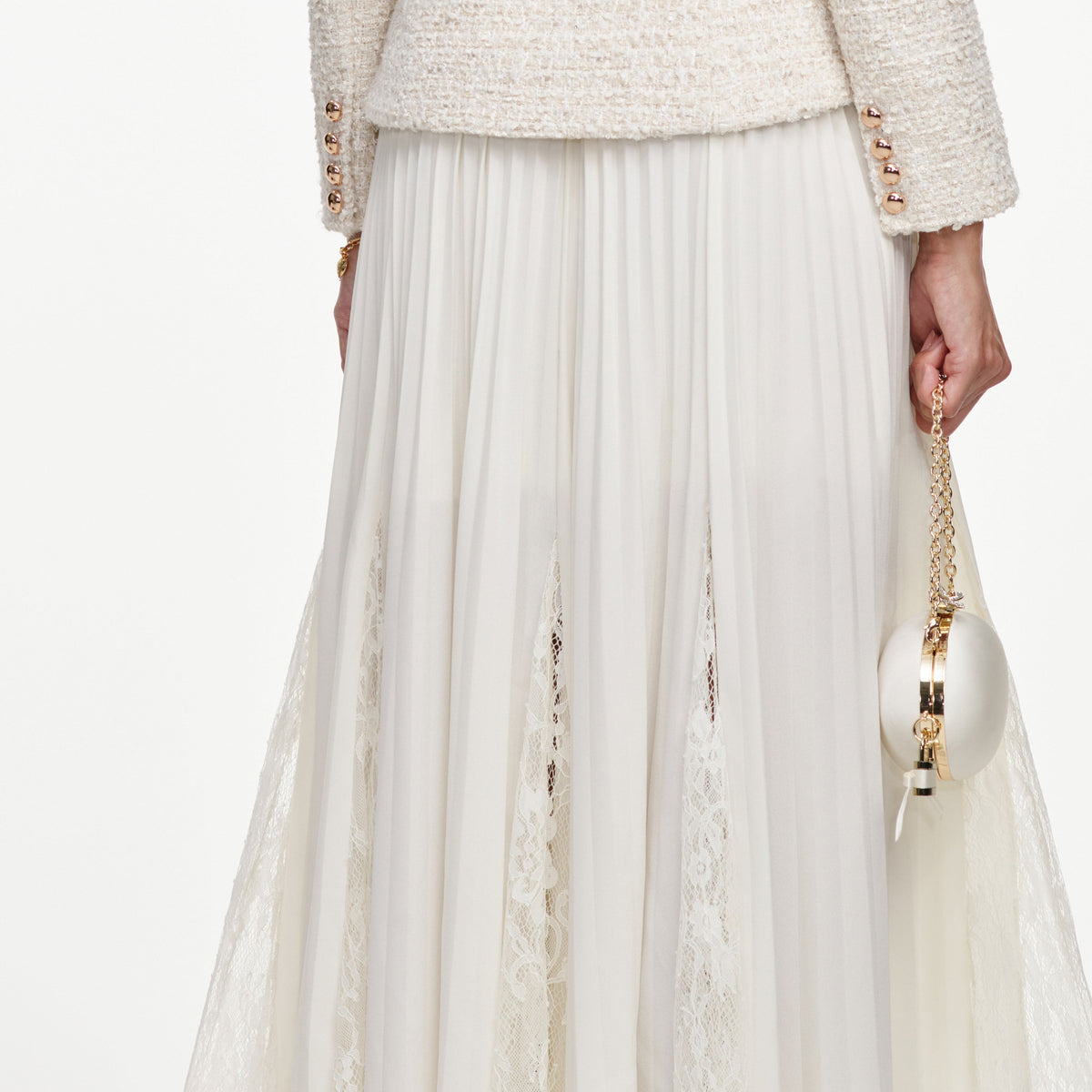 self portrait cream chiffon tiered midi dress Cream Chiffon Tiered Midi Dress 520.00 | 