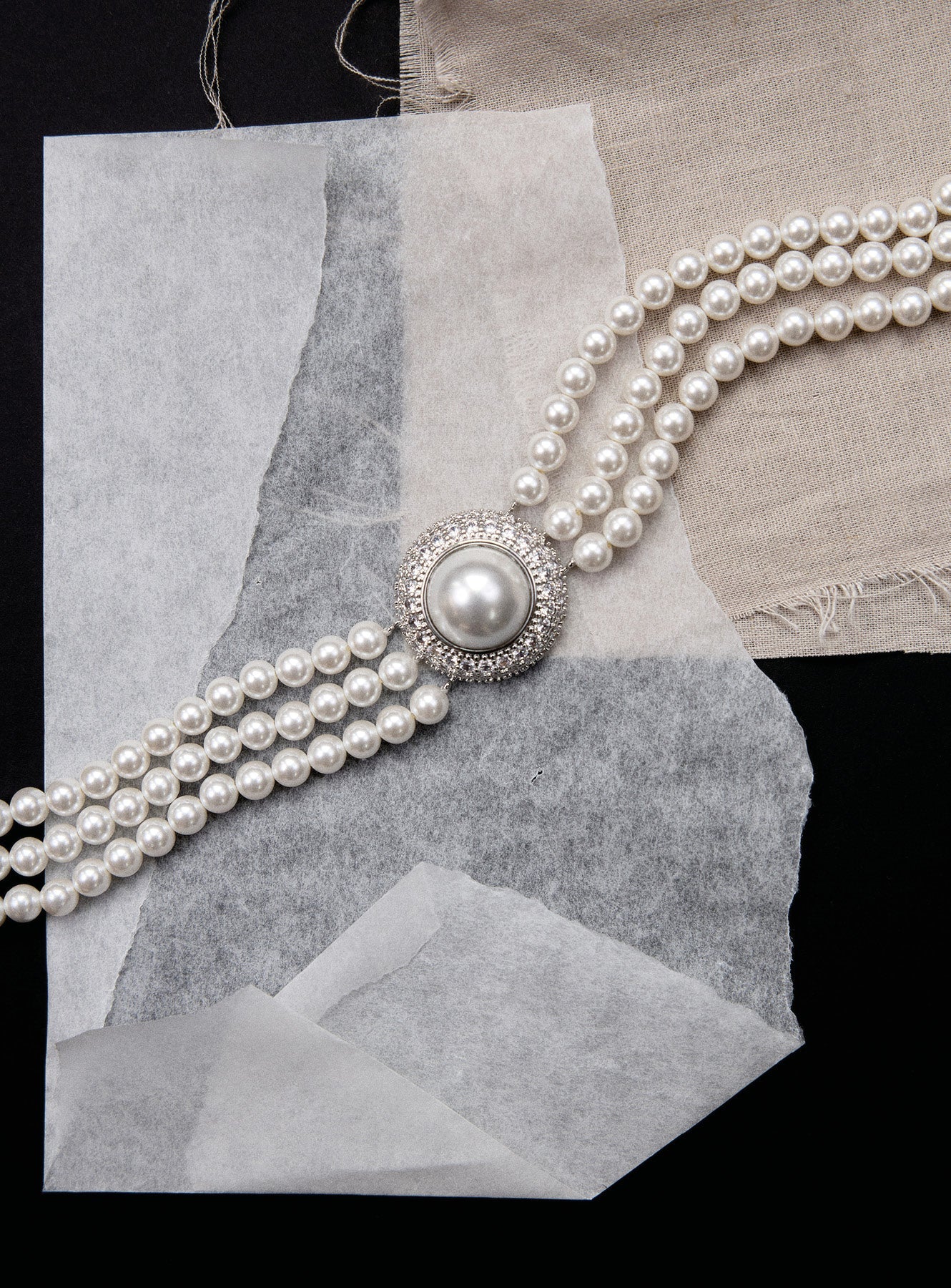 Small Crystal Pearl Choker