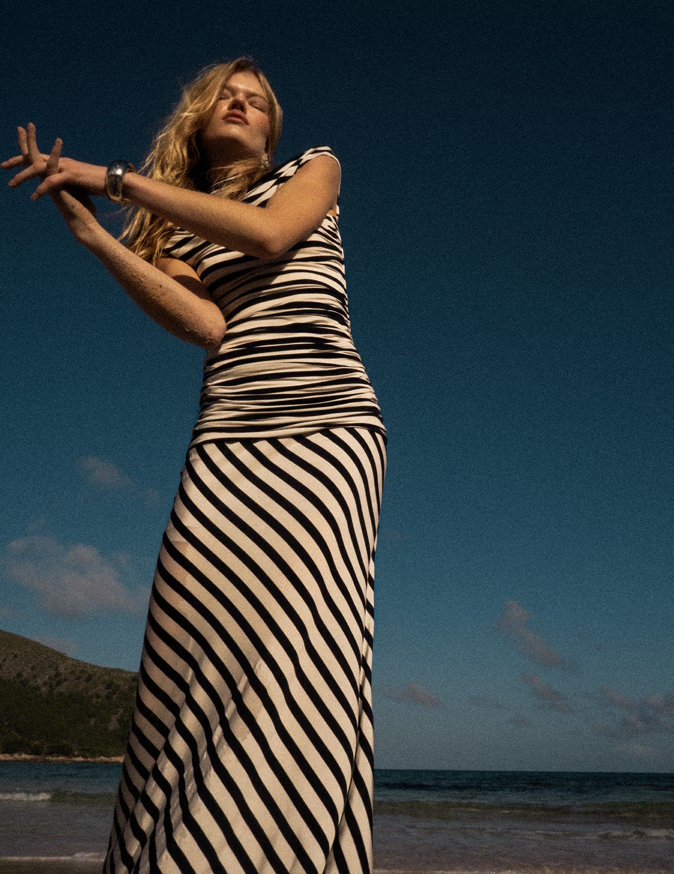 self-portrait - Navy Stripe Jersey Maxi Dress - US 2 self-portrait - Navy Stripe Jersey Maxi Dress - US 2
