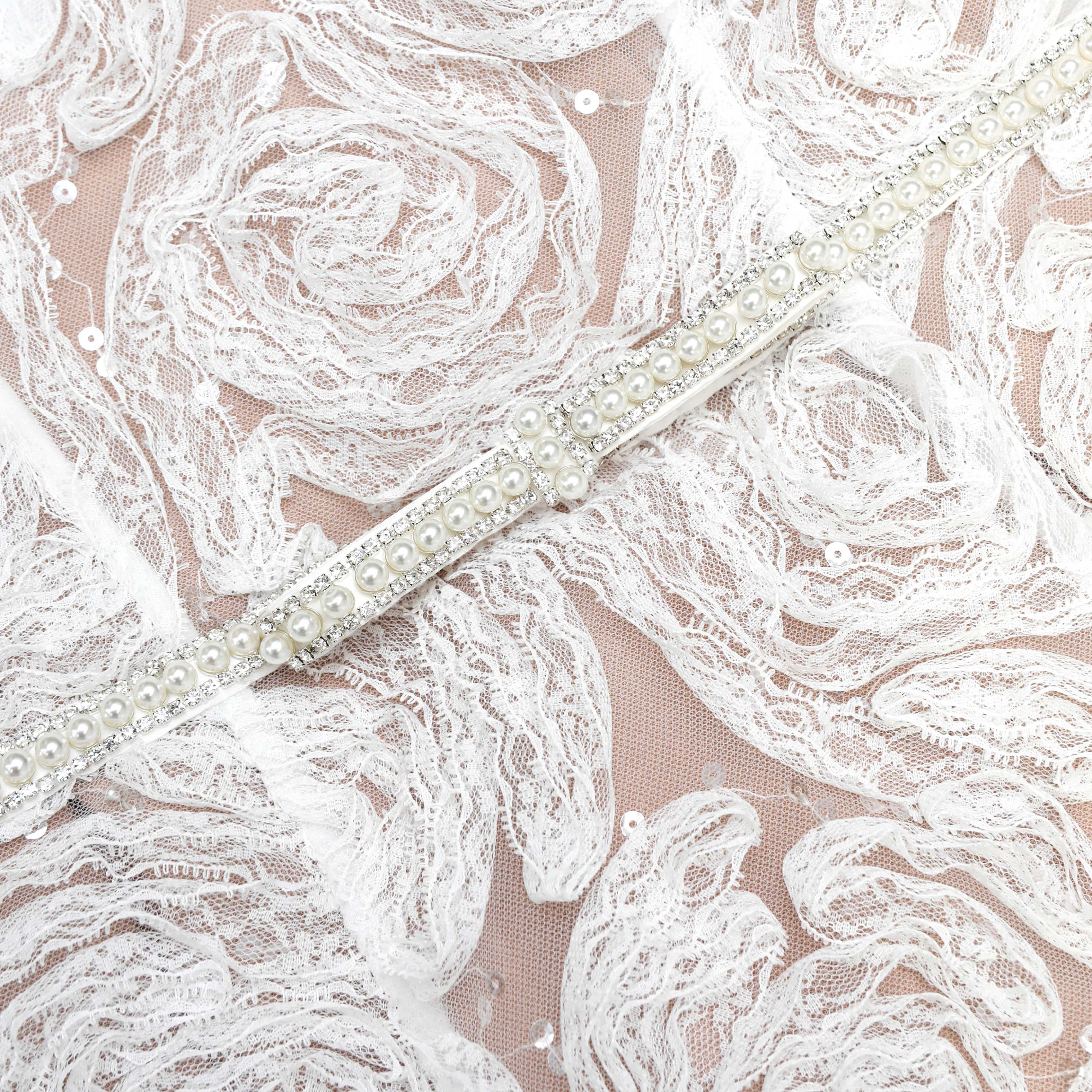 White Tulle Lace Midi Dress – self-portrait-US