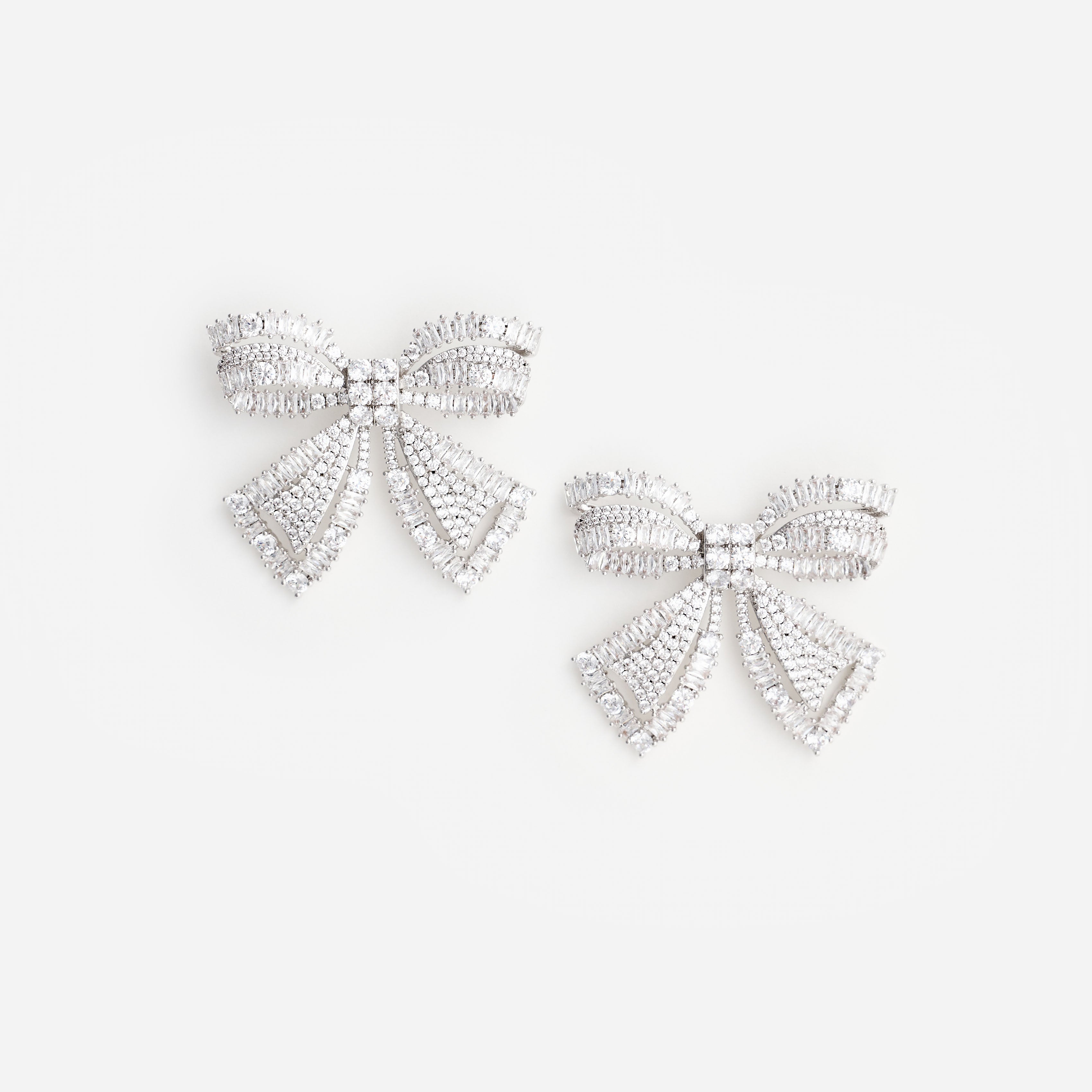 Crystal Bow Dangle Earrings – self-portrait-US