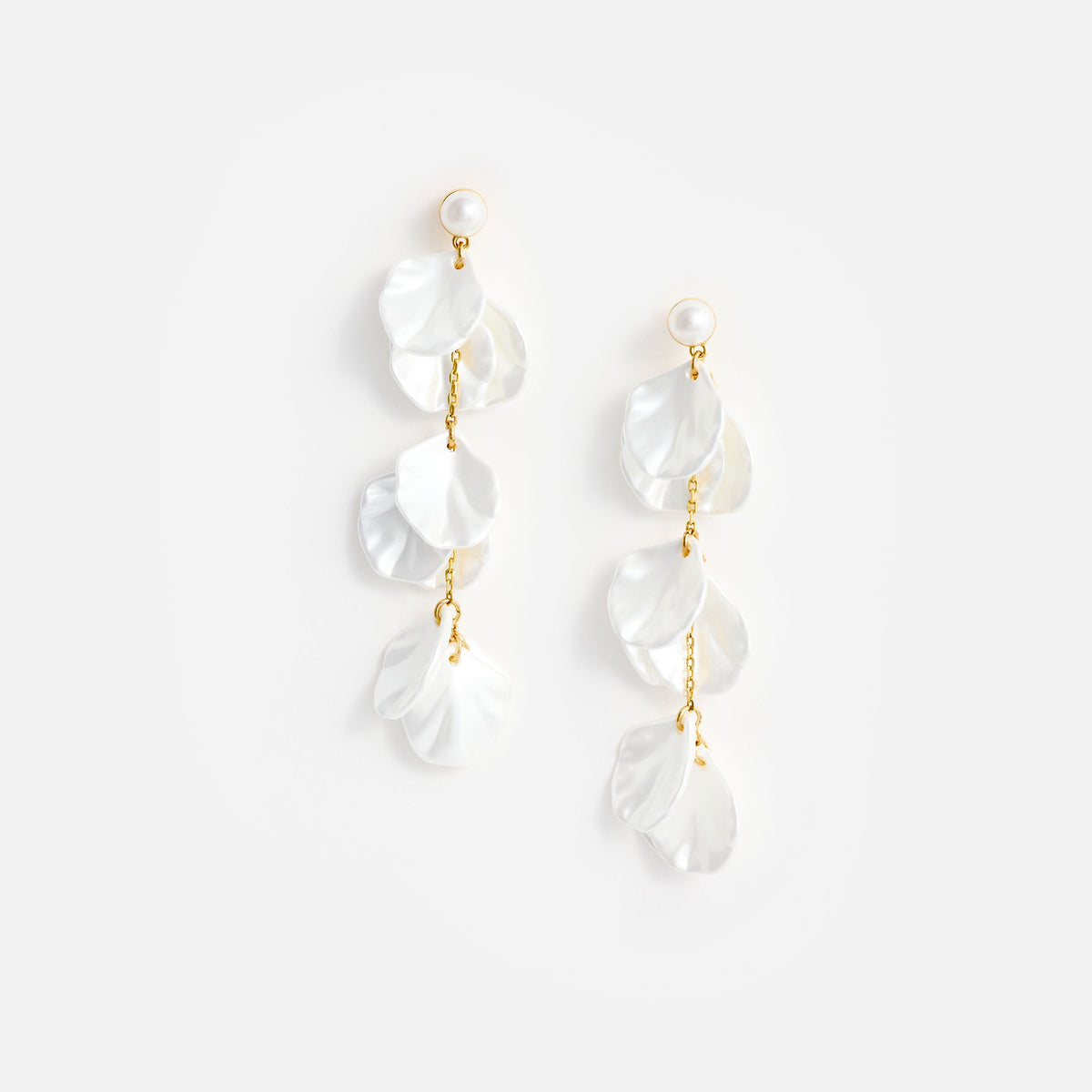 Pearl Petal Tiered Earrings – self-portrait-US