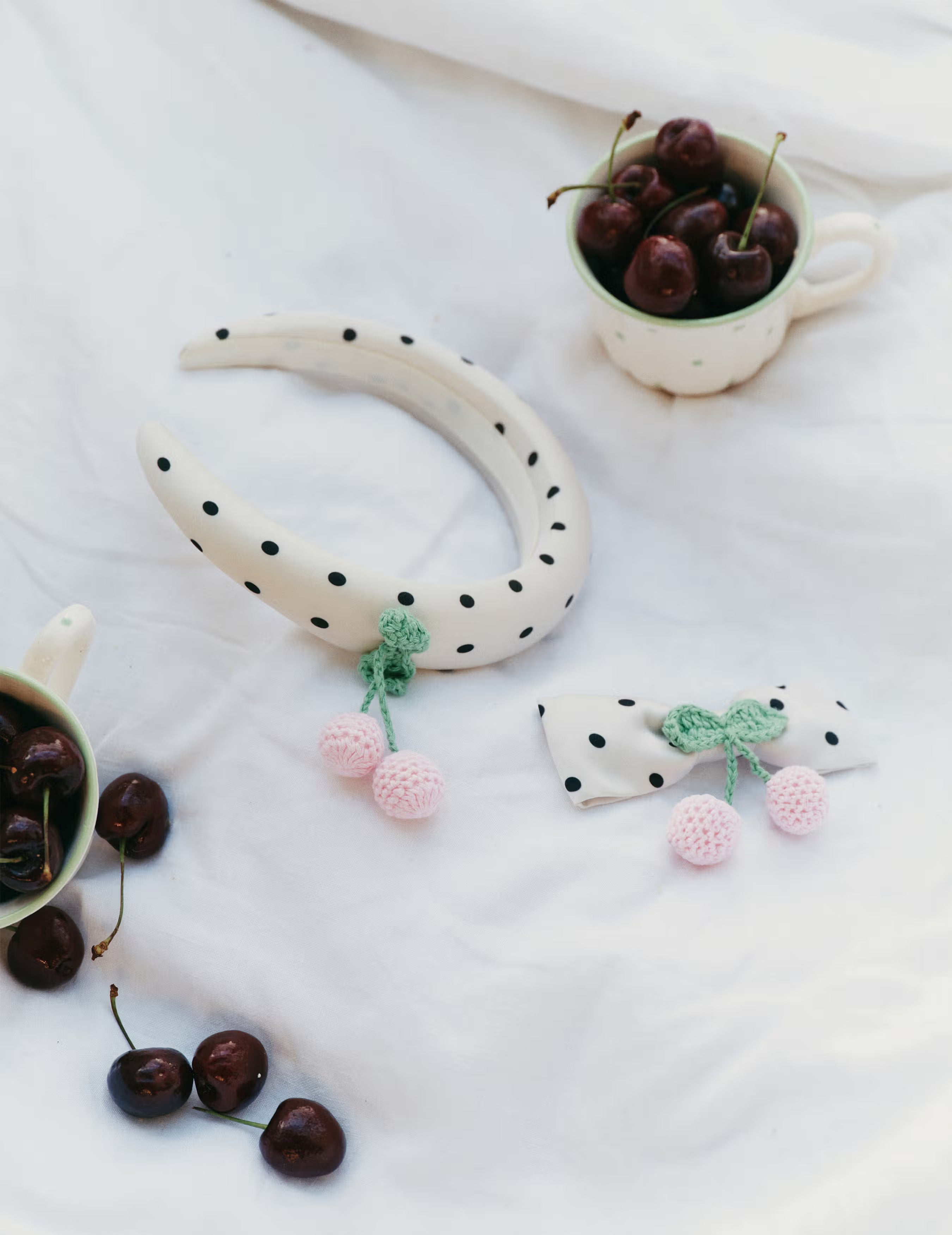 Cream Polka Dot Cherry Motif Hair Clip – self-portrait-US