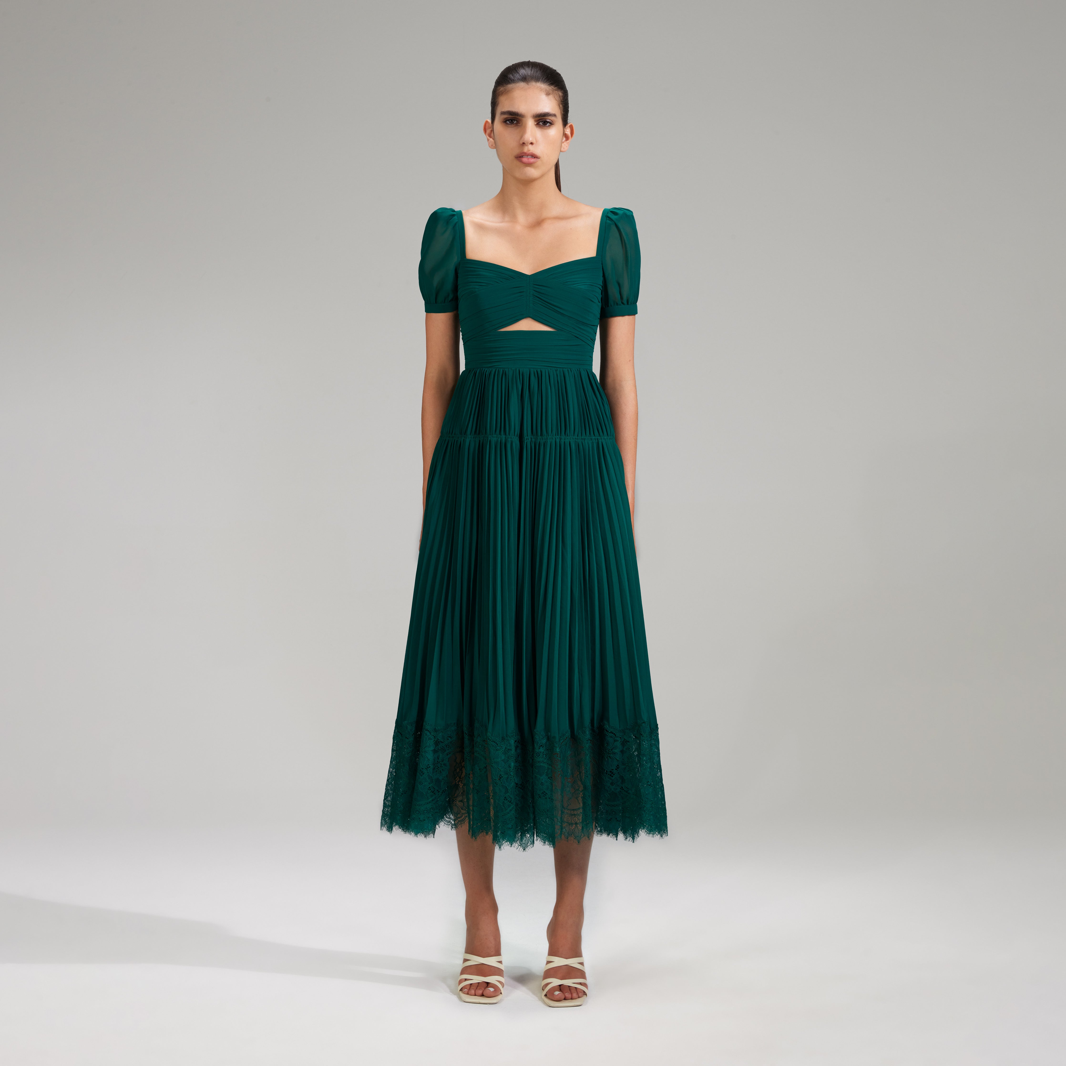 Deep Green Chiffon Midi Dress – self-portrait-US