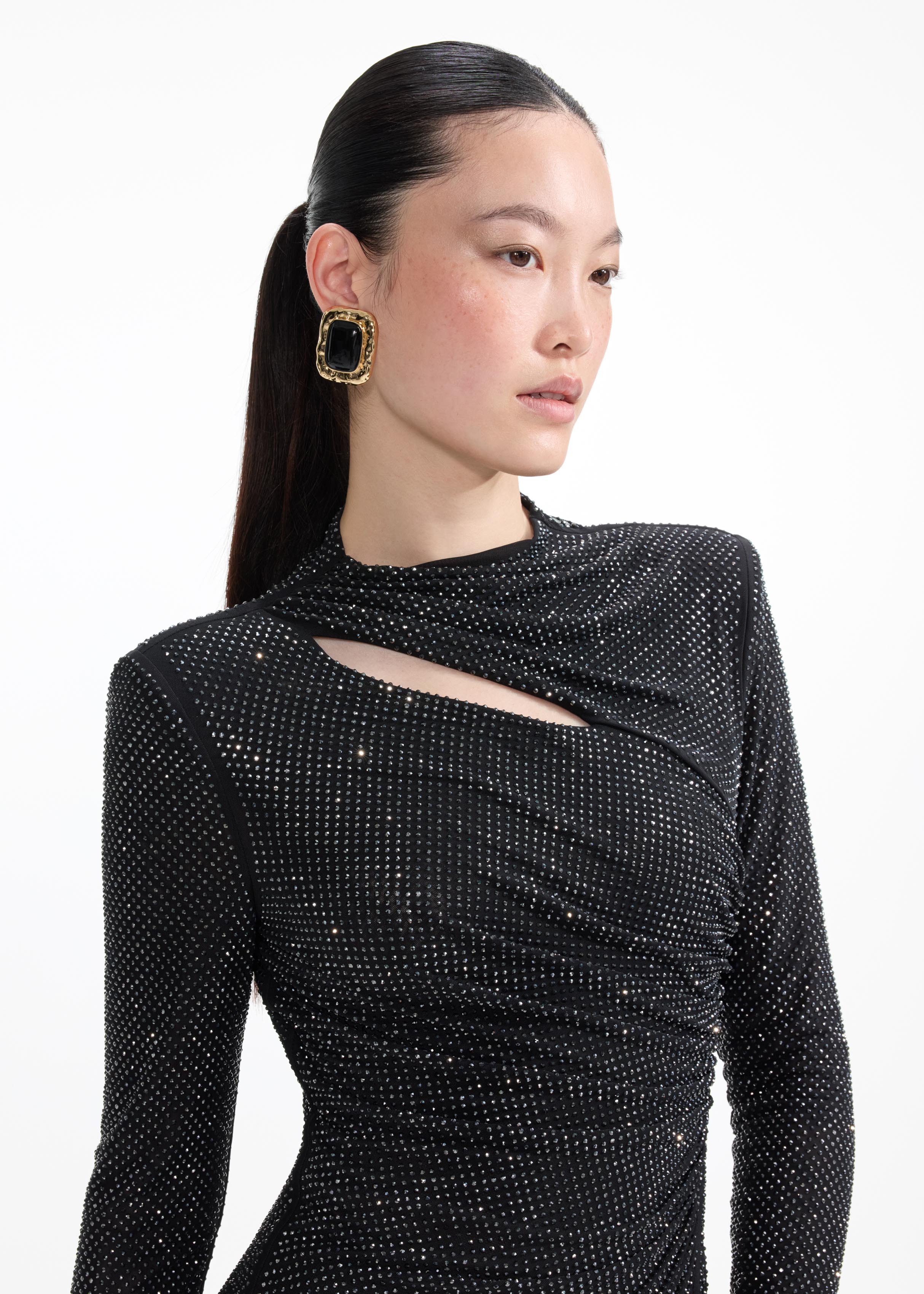 green emerald velvet dress Take A Minute Earrings In Black
