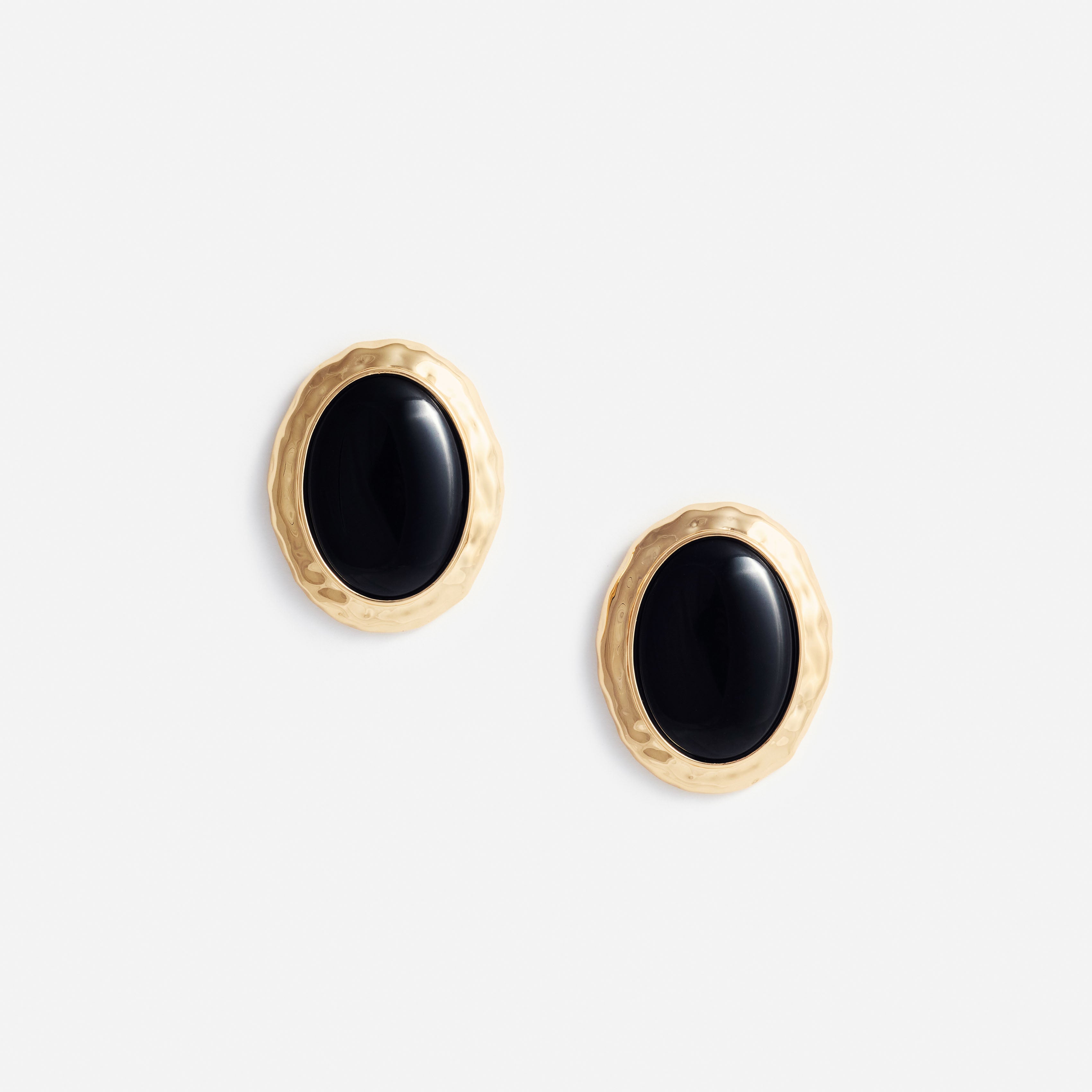 Hammered Gold Black Earrings