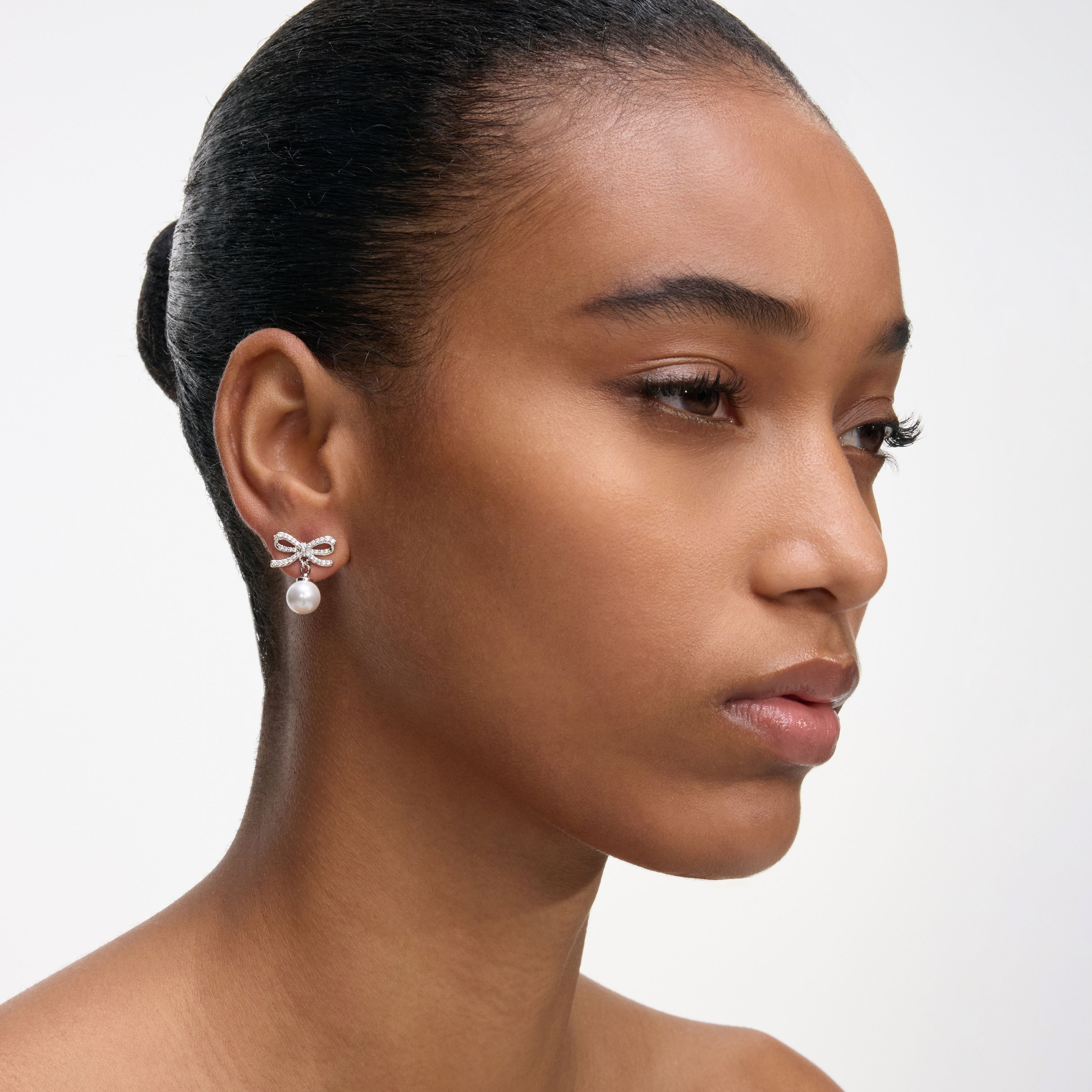 Bow Pearl Earrings – self-portrait-US