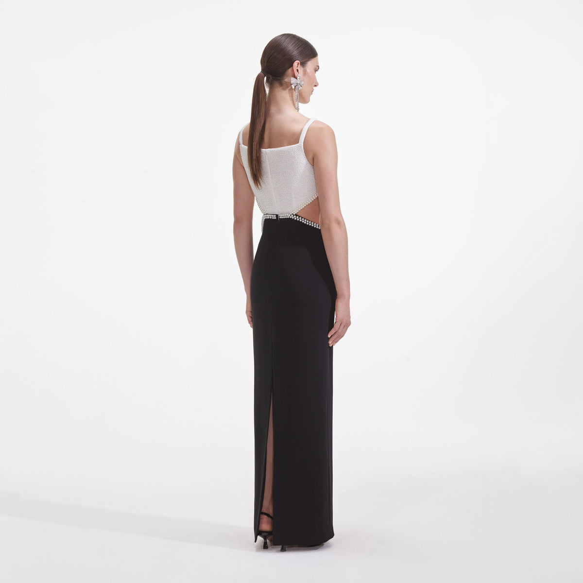 white top and black bottom dress Johnathan Kayne 2444 Miss Priss Prom Pageant store, Lexington, Kentucky, largest selection of Sherri Hill prom gowns 41 inches L/XL Bust 104 cm Black and White Dress -