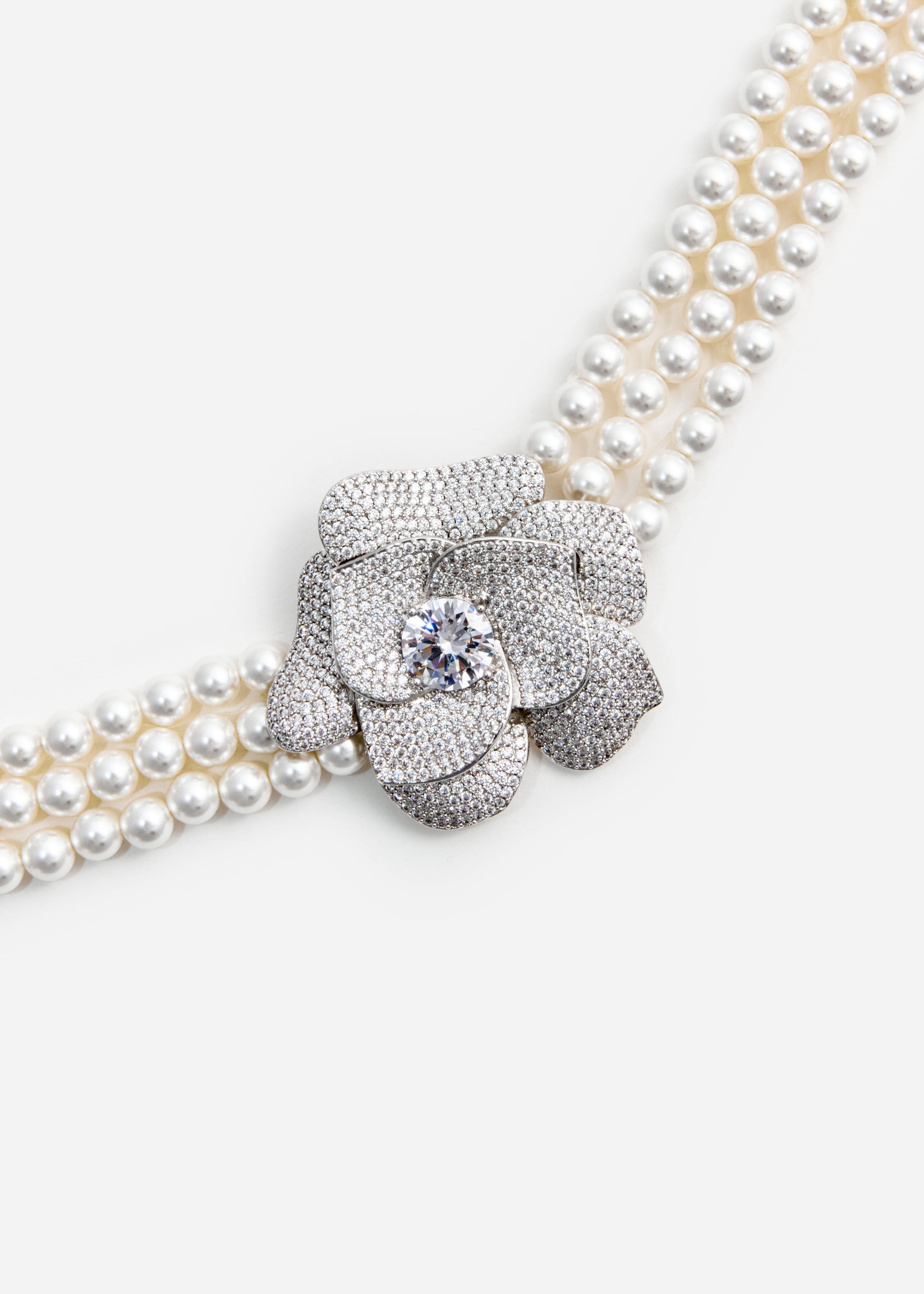 Crystal Flower Pearl Choker