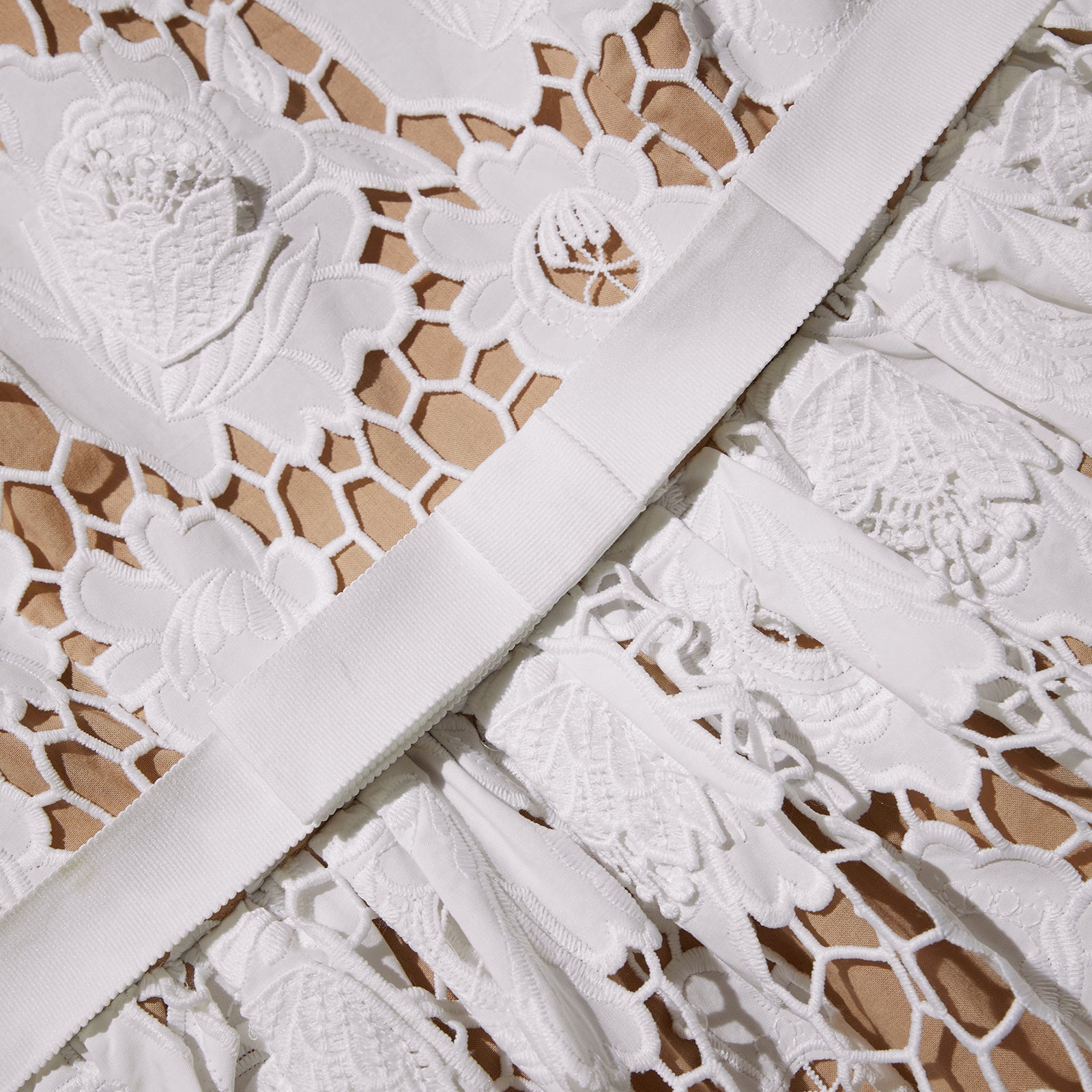 White 3D Cotton Lace | self-portrait-US
